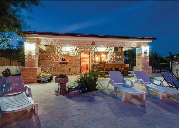 Anita فيلة Budak